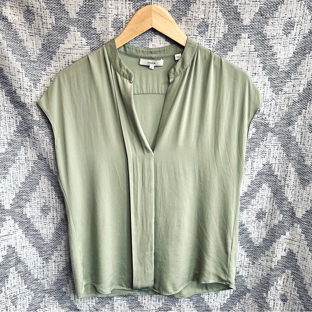 Vince Cap Sleeve Silk Blend Blouse